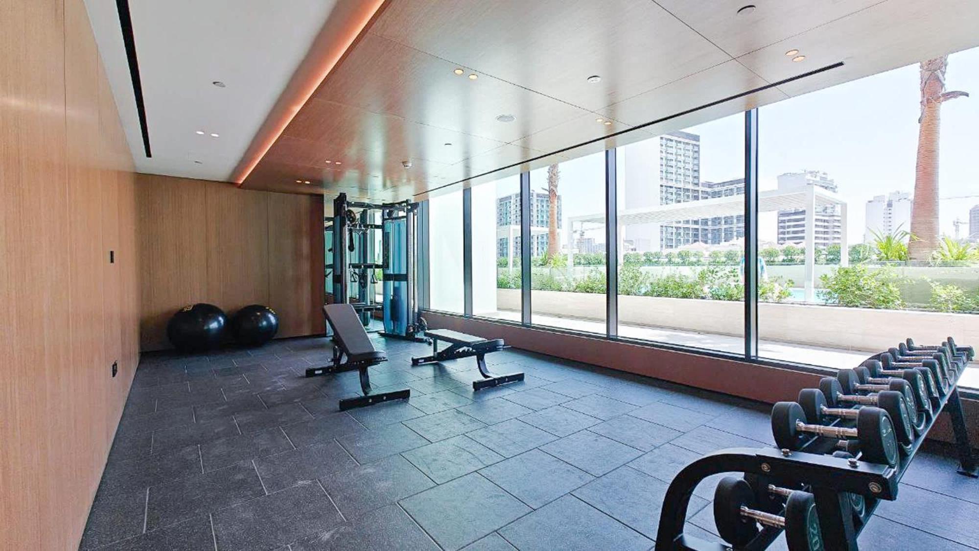 Elegant 1 Bedroom In Jvc With Canal Views * Dubai