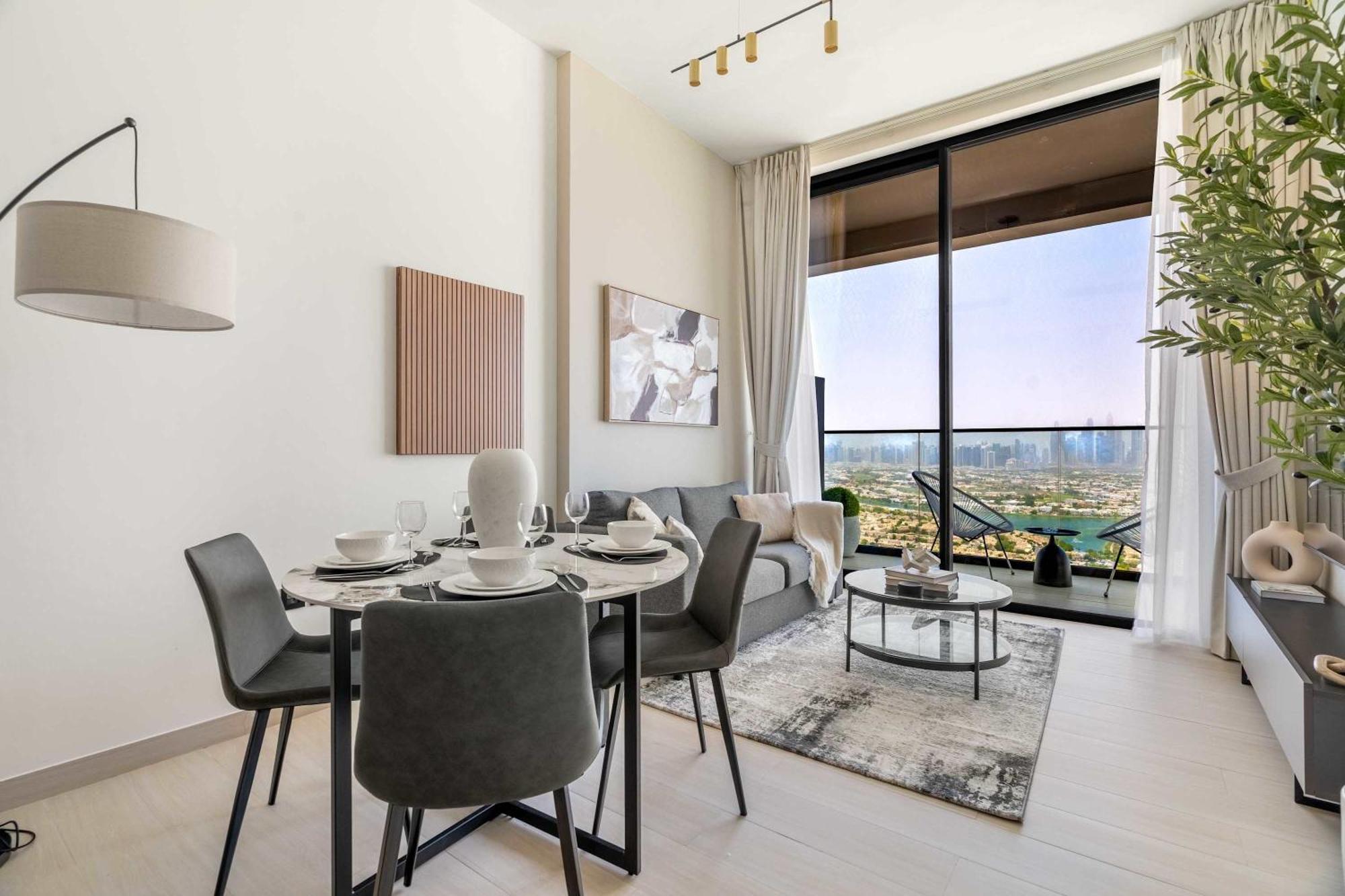 Apartment Elegant 1 Bedroom In Jvc With Canal Views *